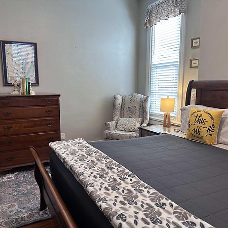 G4 King Bed Central Location Museums Free Parking Richmond Dış mekan fotoğraf
